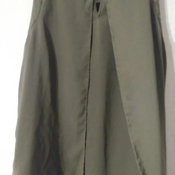 Takara Green Tank Top - Picture 6 of 7